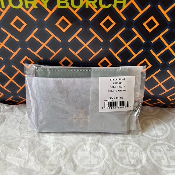 Tory Burch Kira Chevron Card Case Arctic Gold Blue - Picture 6 of 8